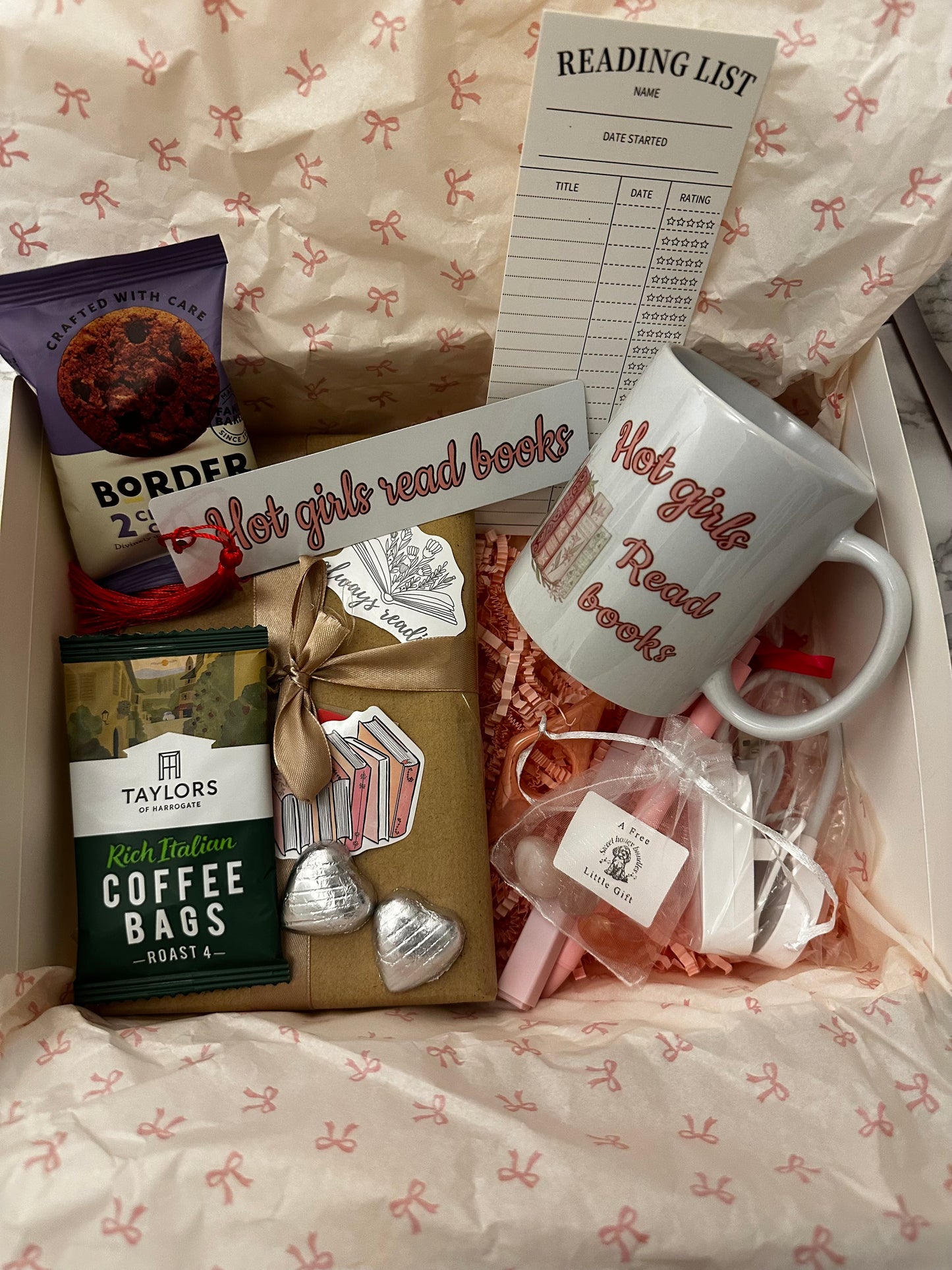 Blind date with a book Hamper